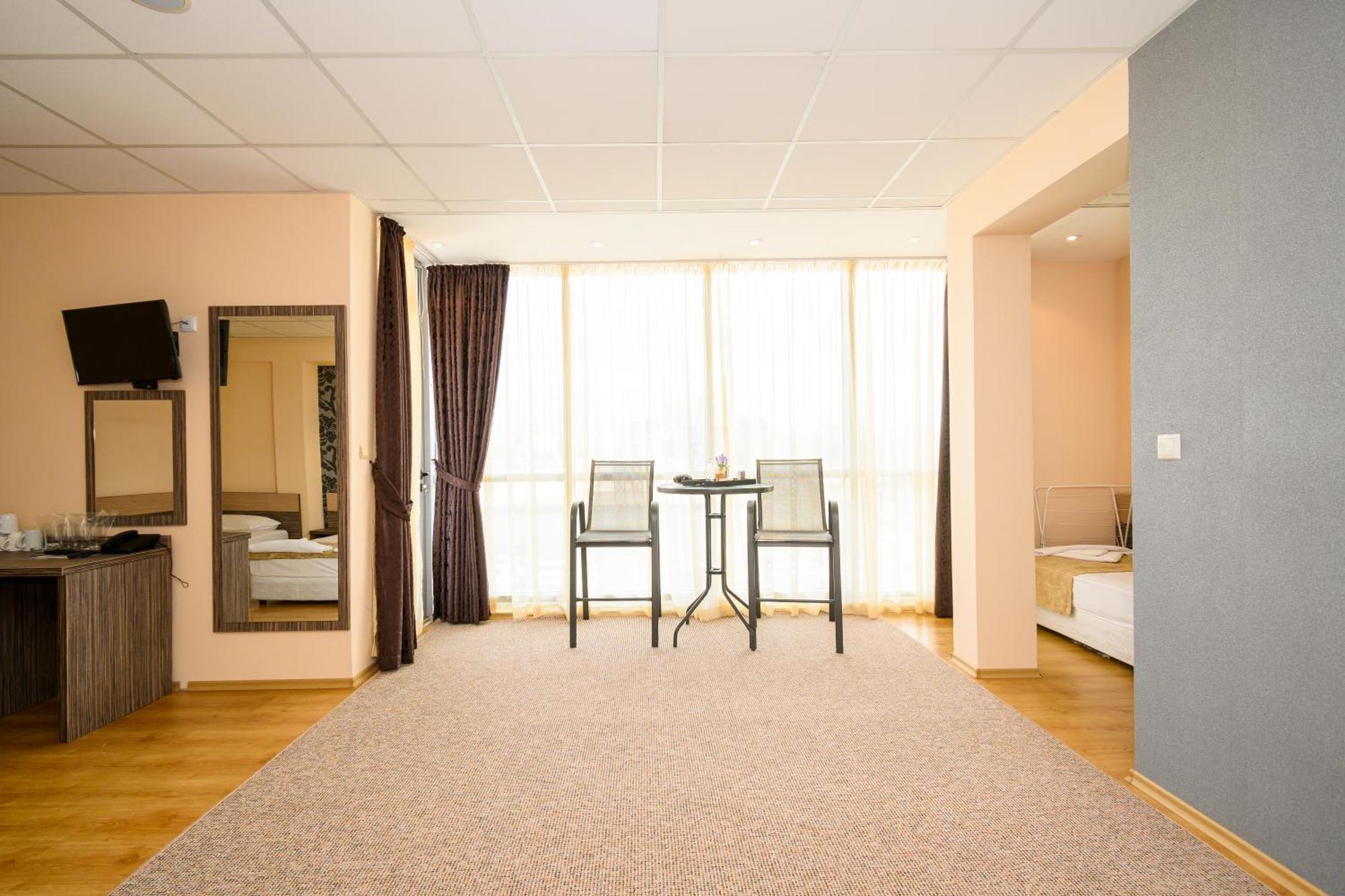 Hotel City Burgas Ngoại thất bức ảnh
