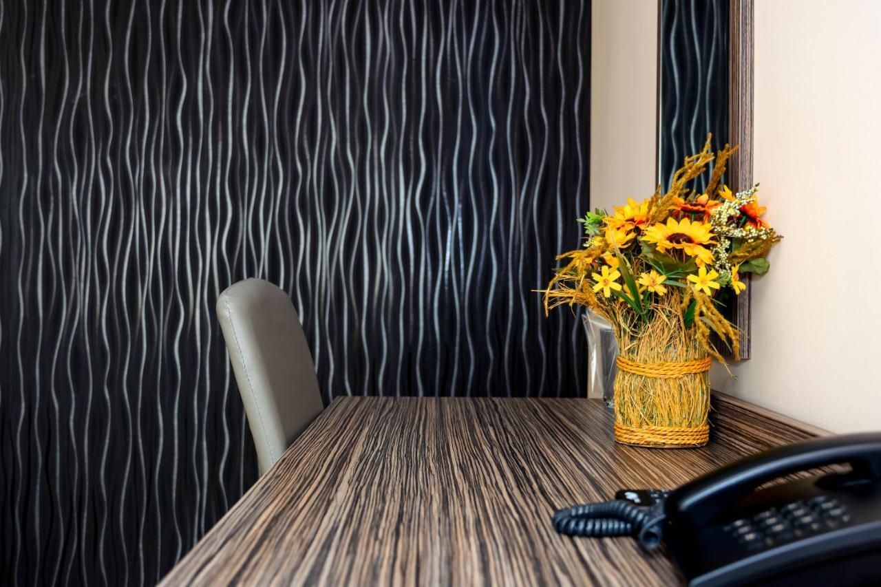 Hotel City Burgas Ngoại thất bức ảnh